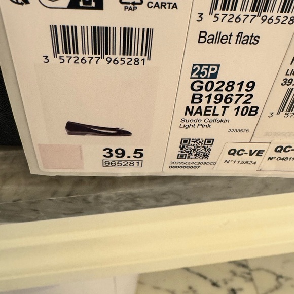 Brand New Never Worn Chanel Pink on Pink Suede Ballet Flats 39.5 - Picture 4 of 5